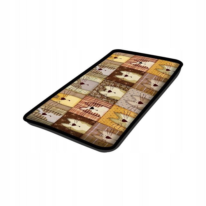 Katės pagalvė su raštais